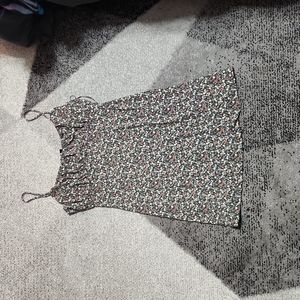 Floral scoop neck mini dress